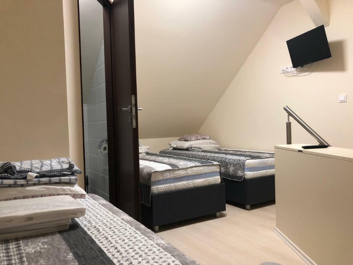 Beachfront Studio Apartman Balatonfuzfo Exterior foto